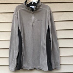 Columbia lightweight fleece pullover